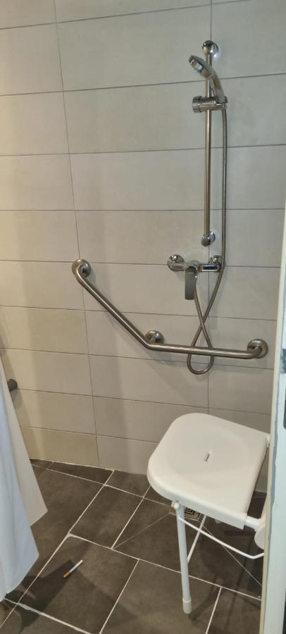 Guignes-Rabutin Hotel Sainte-Barbe מראה חיצוני תמונה