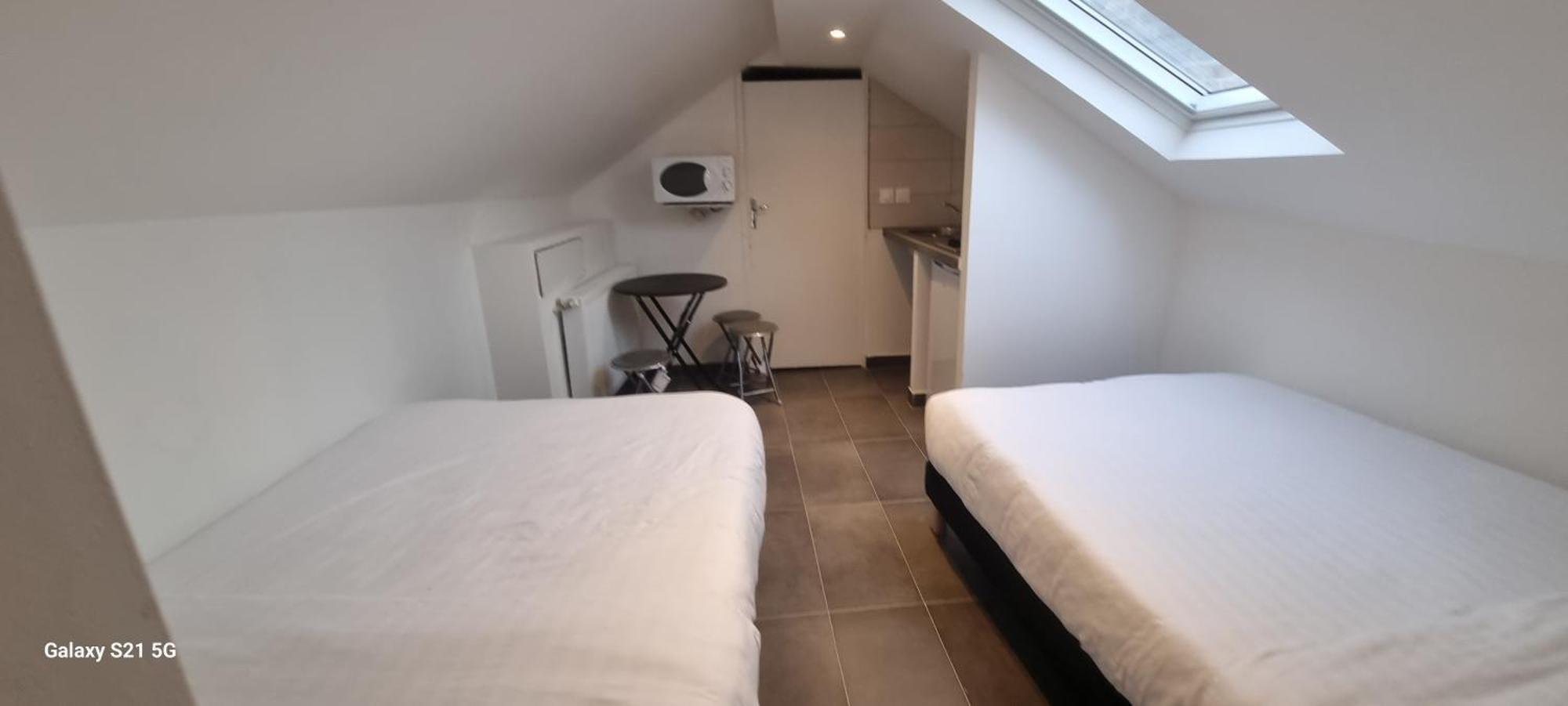 Guignes-Rabutin Hotel Sainte-Barbe מראה חיצוני תמונה